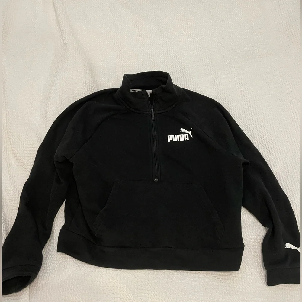 Black puma sweatshirt Size M - Picture 1 of 3
